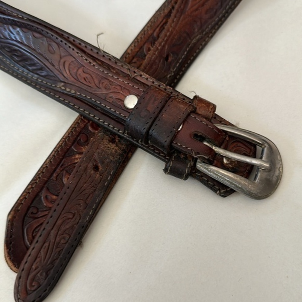 Sale — Silver Creek Vintage Cowboy Belt M/L